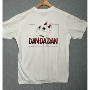 UNIQLO UT DANDADAN White Graphic Tee Anime Manga Cat T-Shirt Men's Size S